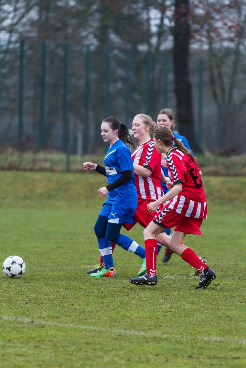 Bild 114 - C-Juniorinnen FSG-BraWie 08 - TuS Tensfeld : Ergebnis: 0:8